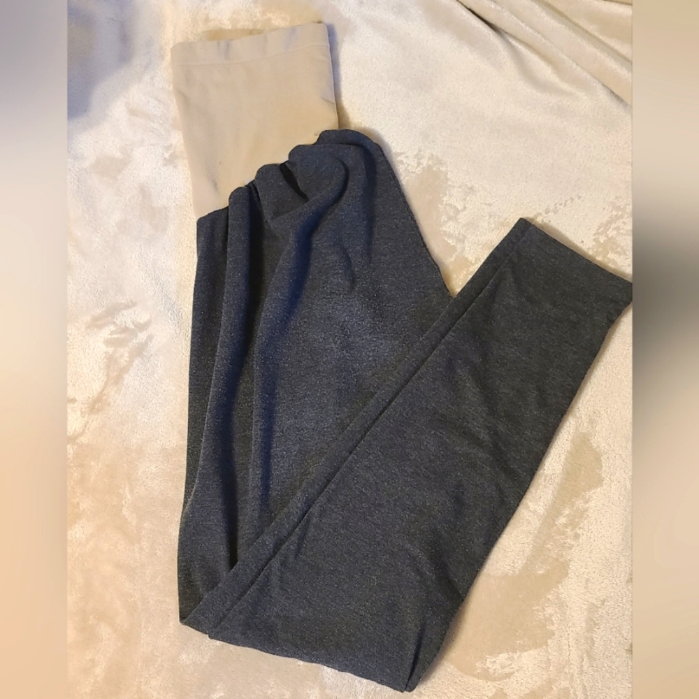 Motherhood Maternity leggings